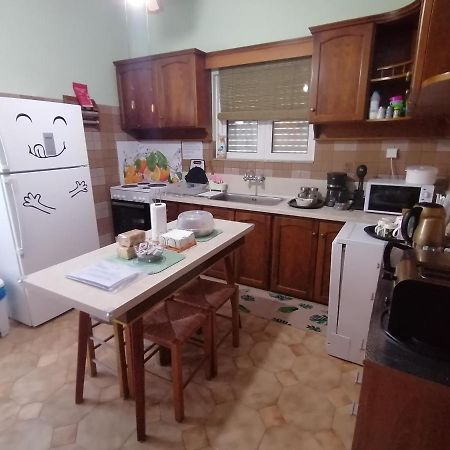 Apartament Iliahtida Chalkís Zewnętrze zdjęcie